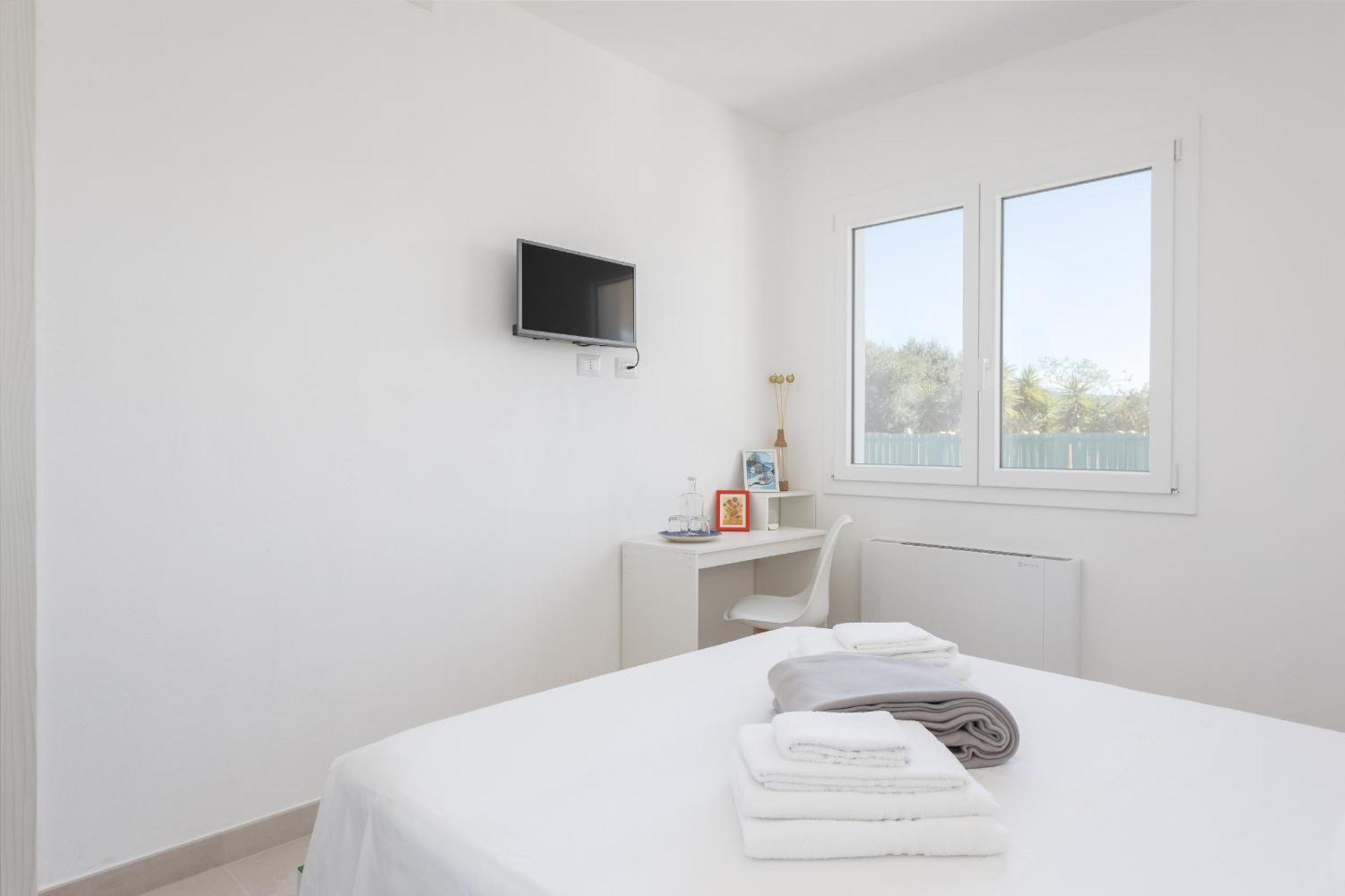 Villa Greca Holiday Rooms Sant Isidoro  المظهر الخارجي الصورة